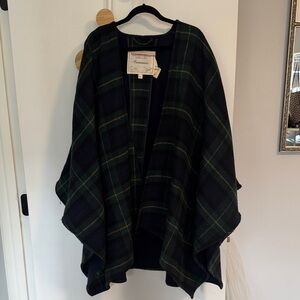 Anthropologie Plaid Open Poncho Cape in Dark Navy & Green